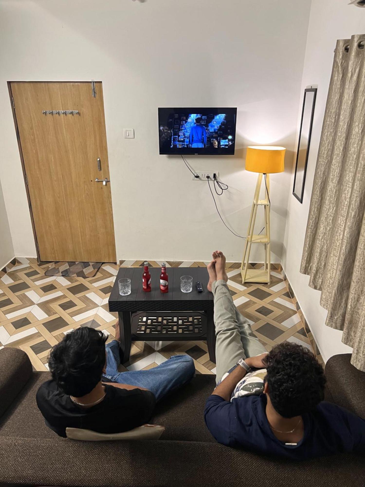 Karjat Ap Resort Luaran gambar